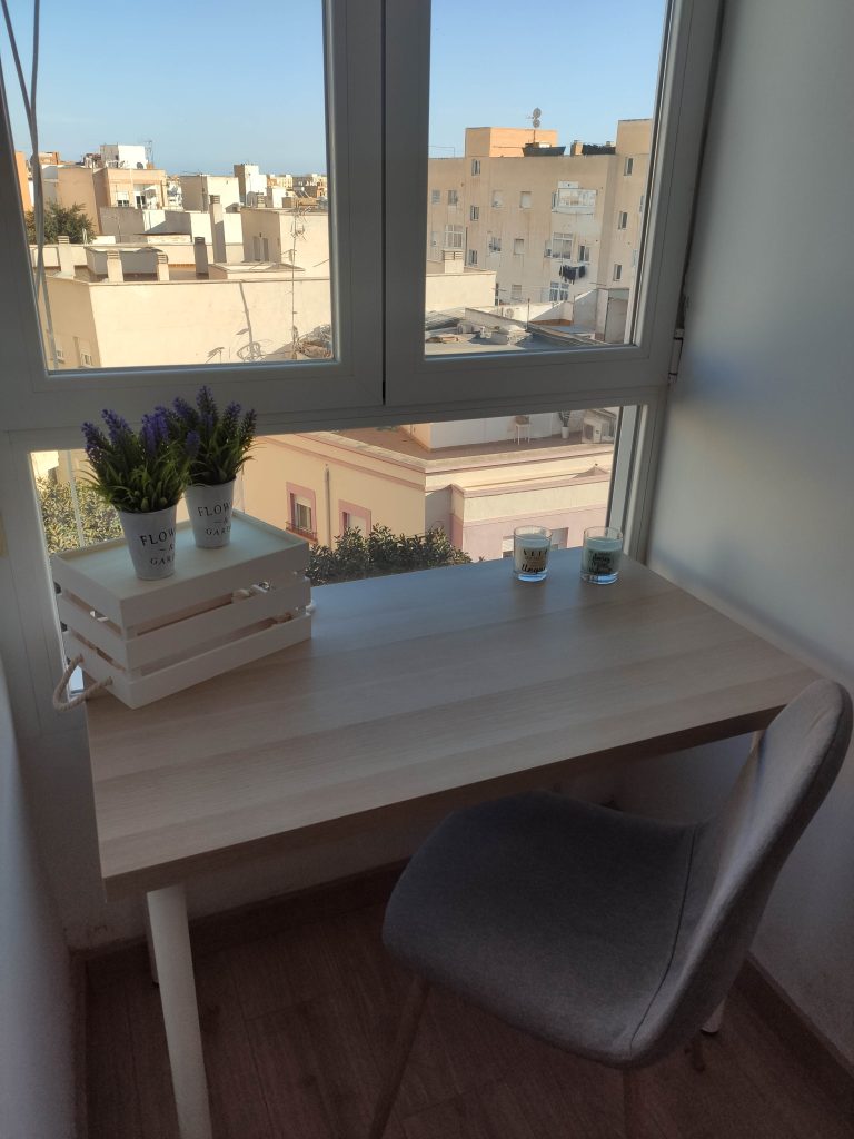 1706053726419 768x1024