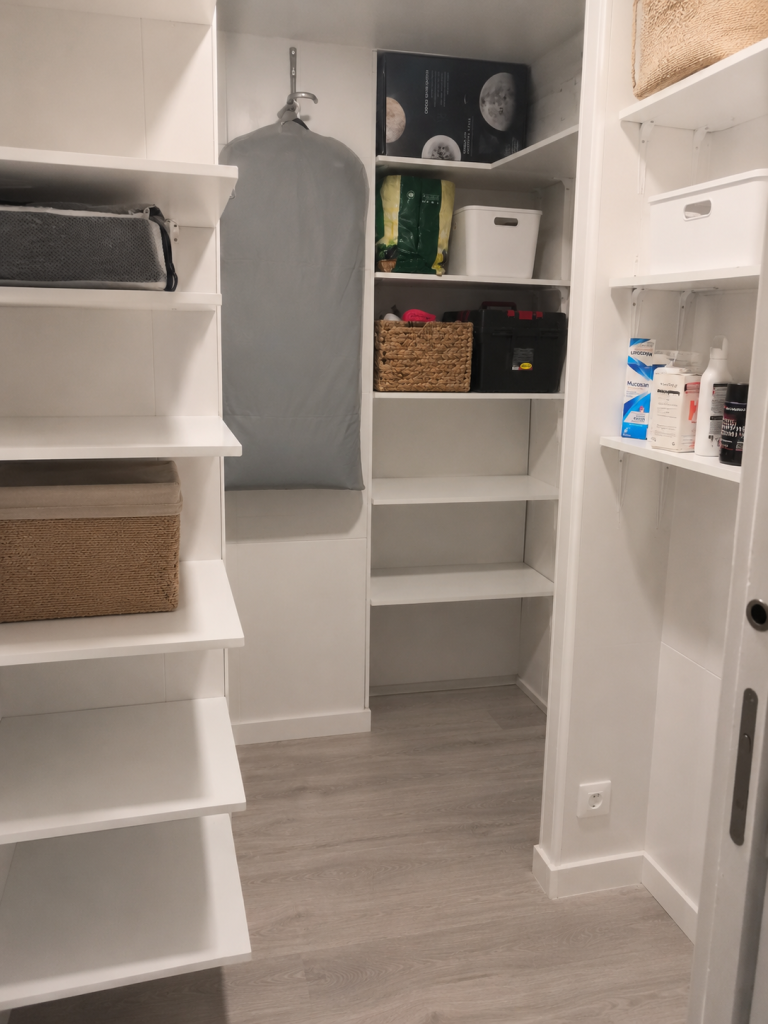 Trastero 768x1024